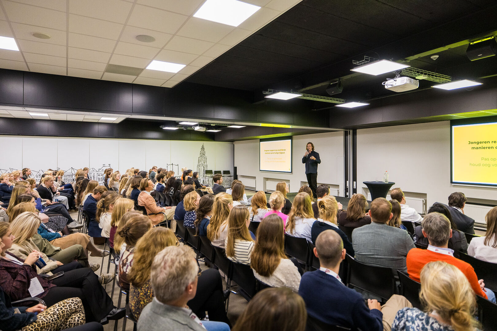 Overzicht vergaderzalen 