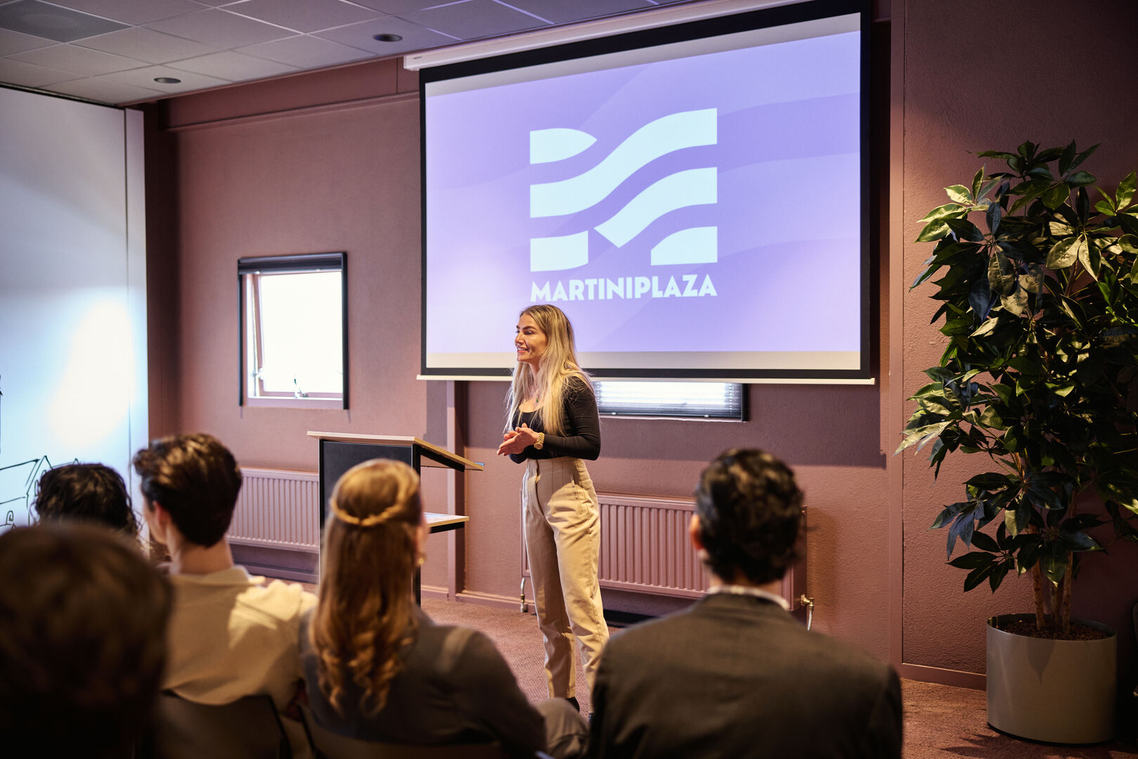 Vergaderen in Martiniplaza